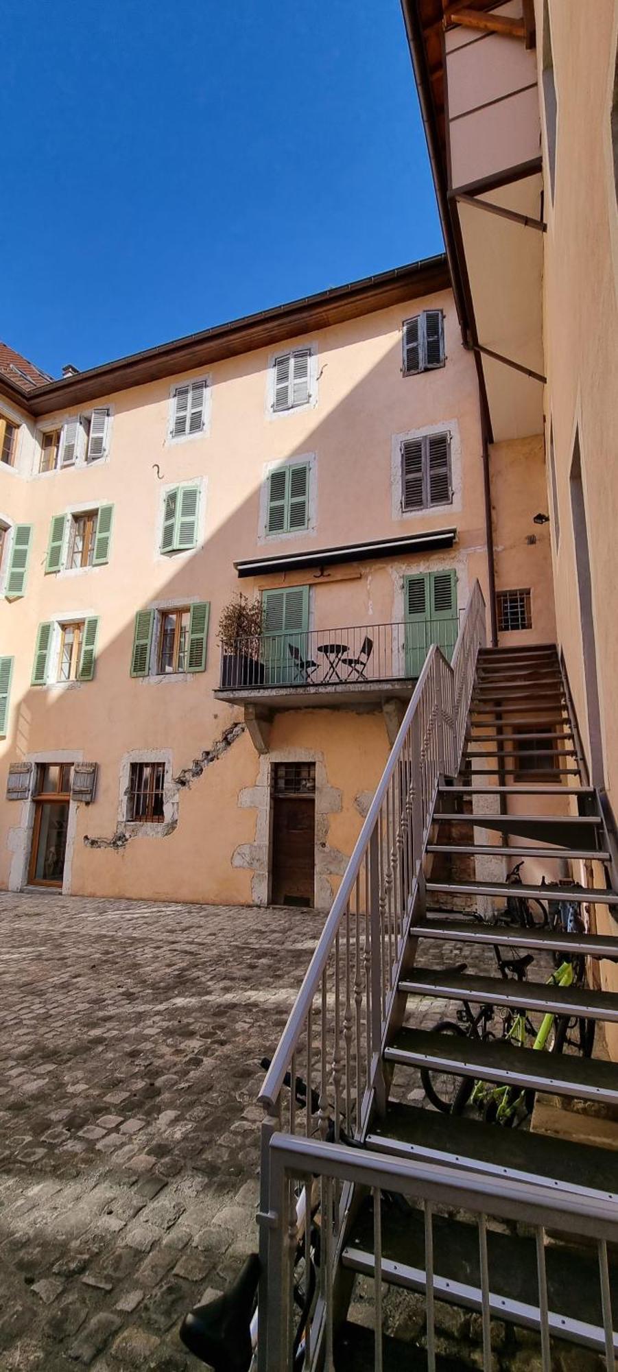 Appartement De Charme Au Coeur De La Vieille Ville Annecy Extérieur photo